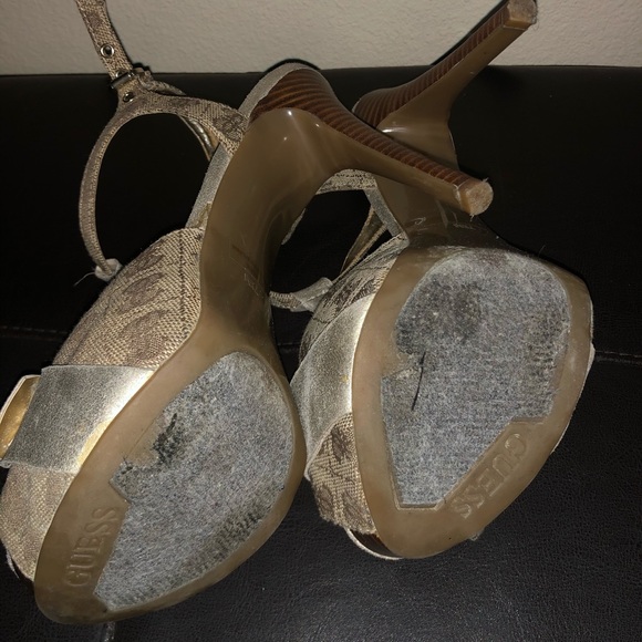 GUESS high heels Gold tone - Picture 4 of 5